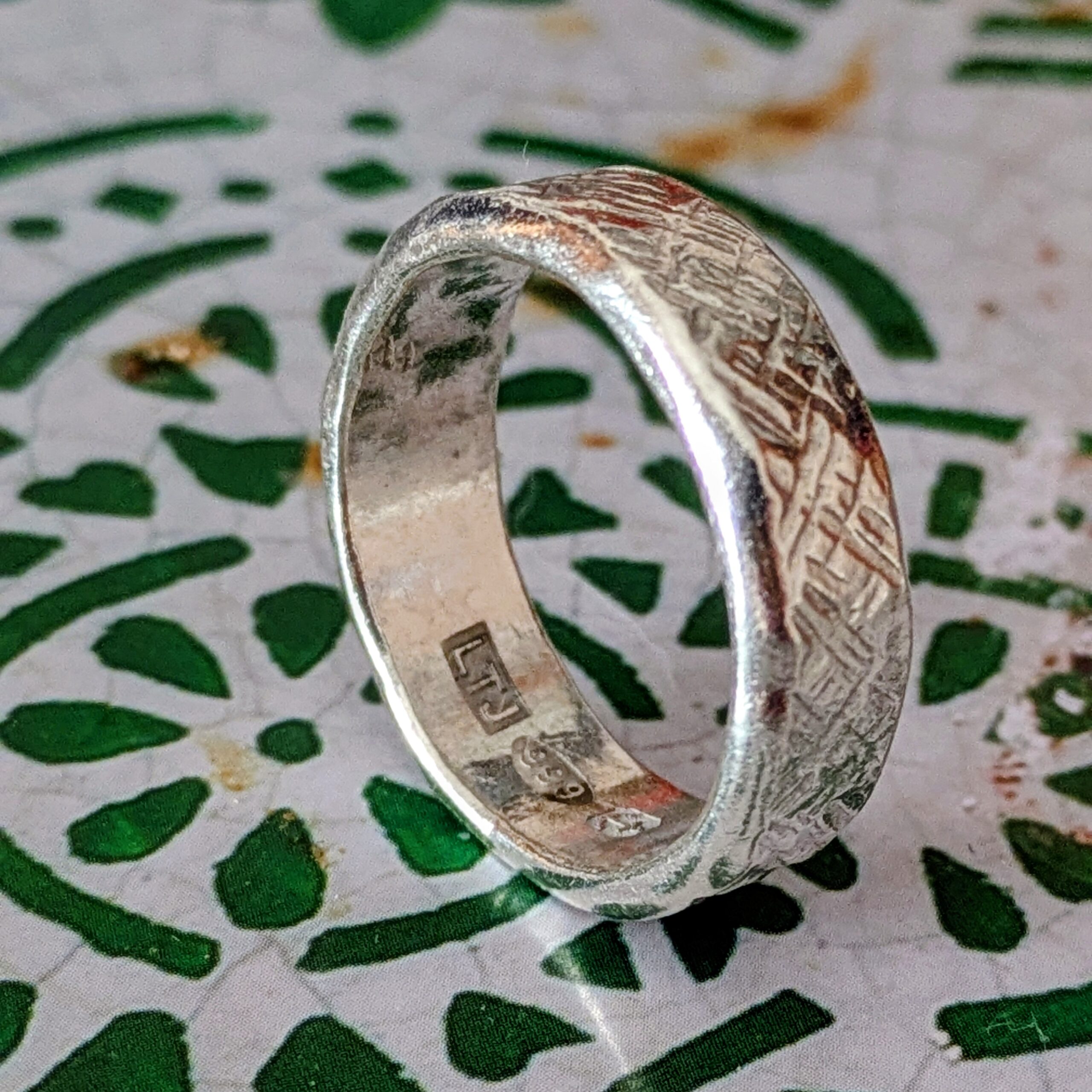 B006r Boop Ring - Chunky statement ring suitable for men/unisex. Created in Cheshire from recylced silver and has a textured finish.